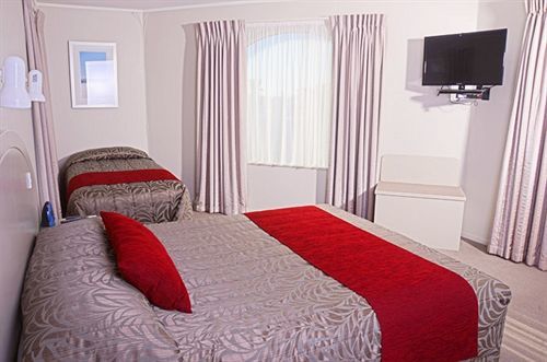 Brougham Heights Motel New Plymouth Extérieur photo
