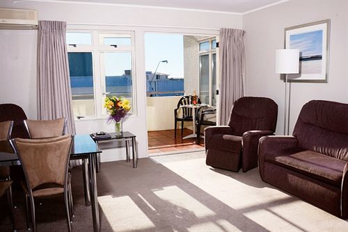 Brougham Heights Motel New Plymouth Extérieur photo